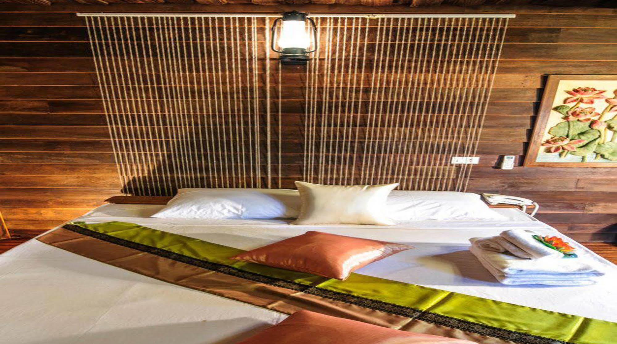 Chart Trip Resort Nakhonratchasima Екстериор снимка